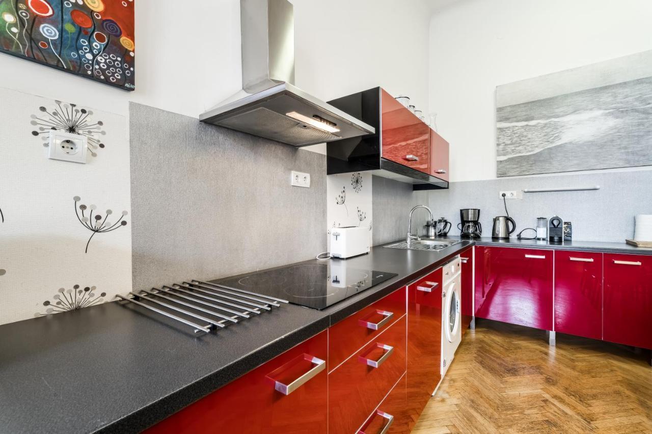 Berta - 4 Bedrooms, 3 Baths Budapest Kültér fotó