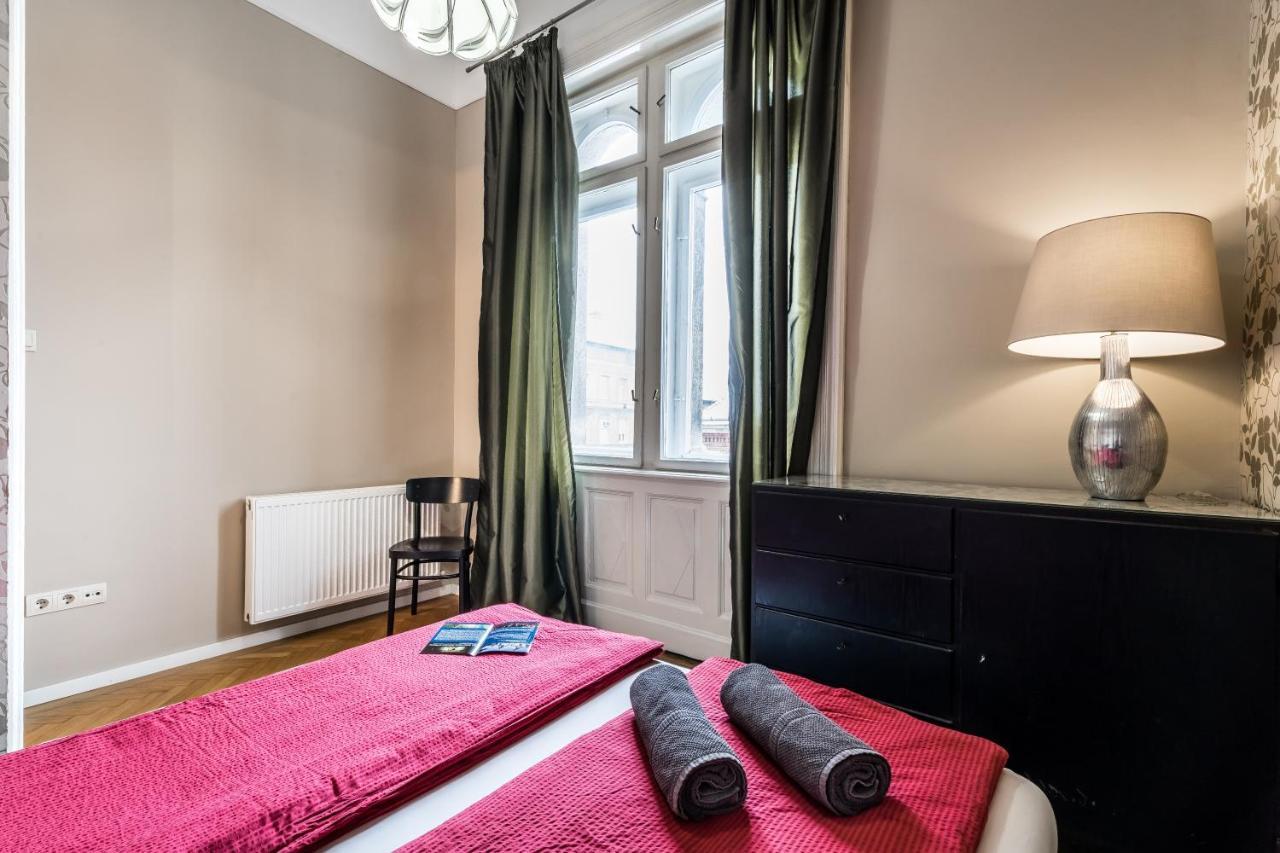 Berta - 4 Bedrooms, 3 Baths Budapest Kültér fotó